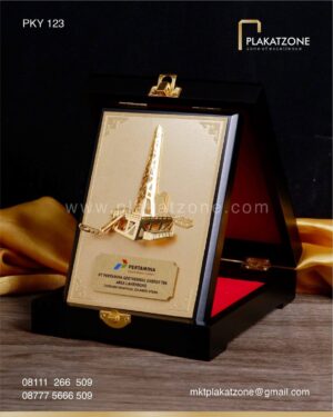 PKY123 Plakat Kayu Pertamina Geothermal Energy Area Lahendong