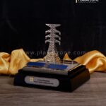 MNO103 Souvenir Miniatur Tower dan Panel Surya PLTS Pusat Manajemen Proyek PT PLN Semarang