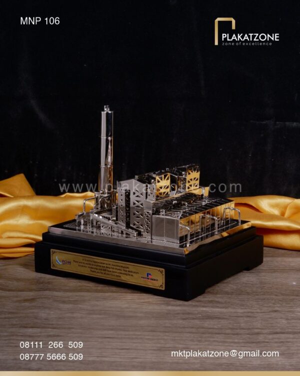 MNP106 Souvenir Miniatur Pabrik PLTU PT Painton Energy Probolinggo