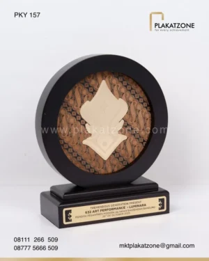 PKY157 Plakat Kayu Bulat 632 Art Performance