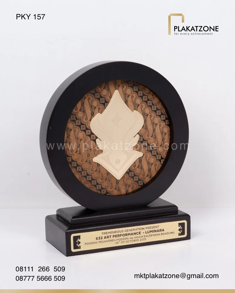 PKY157 Plakat Kayu Bulat 632 Art Performance